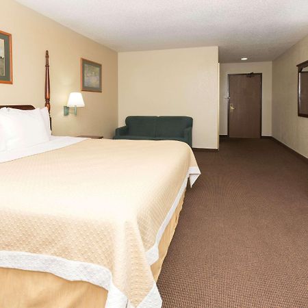 Days Inn By Wyndham Colorado Springs Airport Eksteriør billede